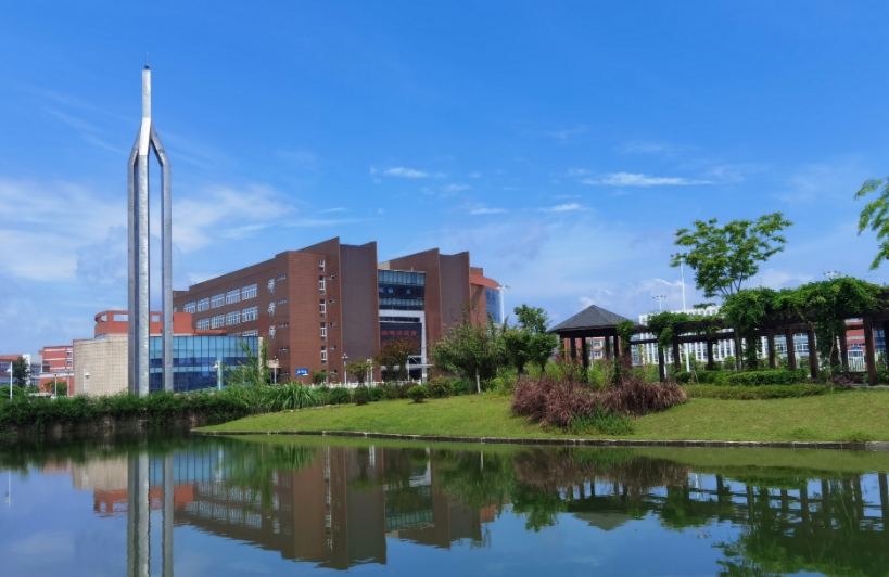 樂山職業(yè)技術學院學校環(huán)境